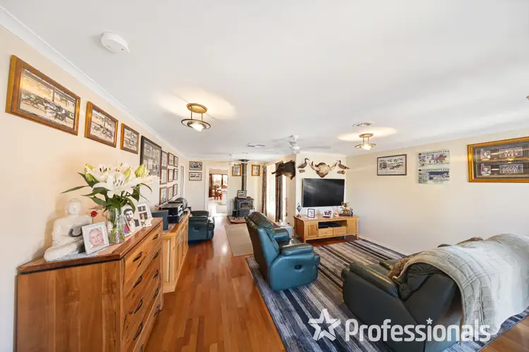 Fourth view of Homely house listing, 27 Barley Court, Delahey VIC 3037