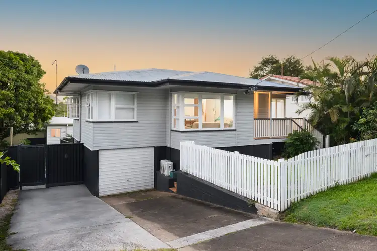 57 Minto Crescent, Arana Hills QLD 4054