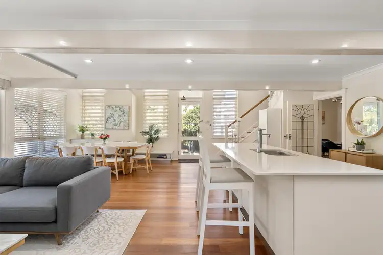 8 Edna Road, Dalkeith WA 6009