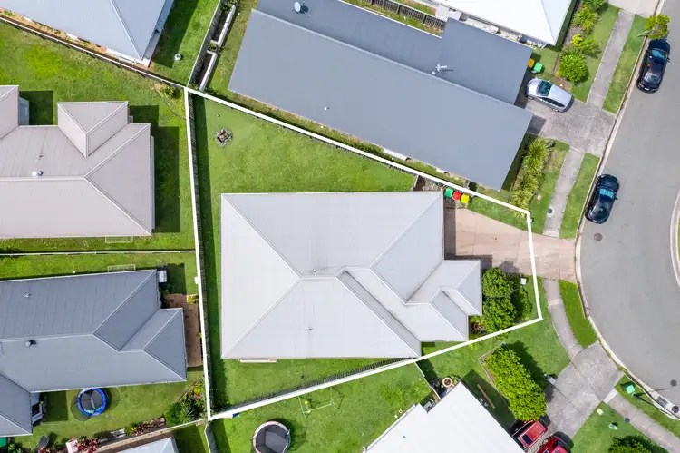 33 Stinson Circuit, Coomera QLD 4209