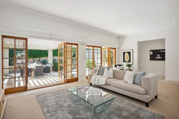 30 Thomson Road