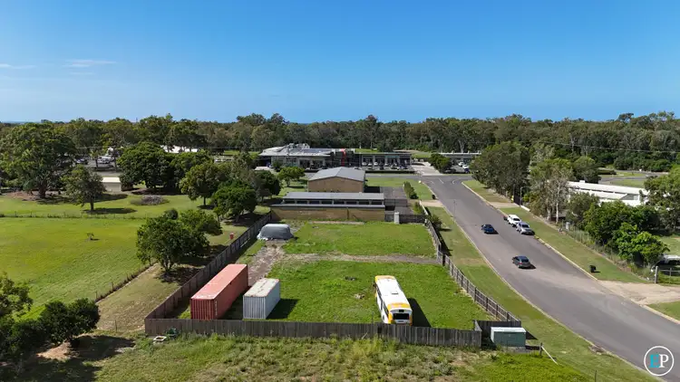 4 Semut Court, Moore Park Beach QLD 4670