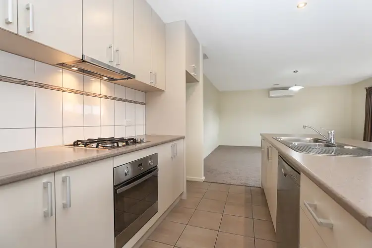 Second view of Homely unit listing, 4/54 Hart Street, Colac VIC 3250