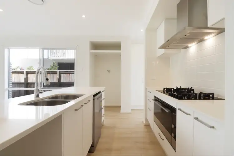 35B Taylor Avenue, Golden Beach QLD 4551