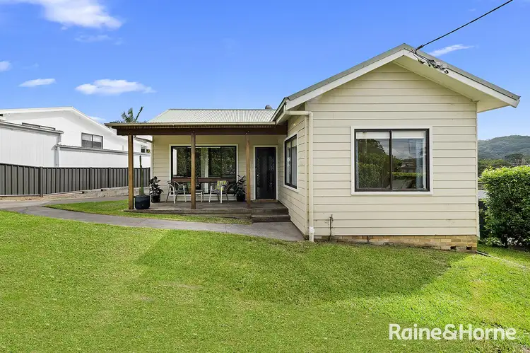 160 Wells Street, Springfield NSW 2250