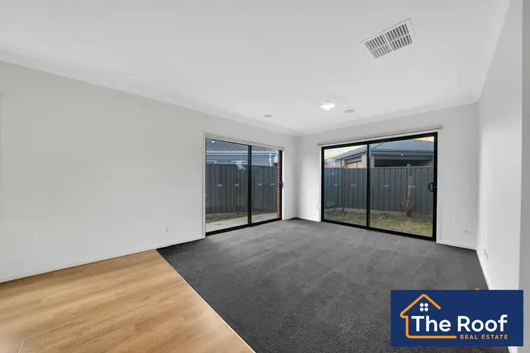 Sixth view of Homely house listing, 33 Bellerive Crescent, Strathtulloh VIC 3338