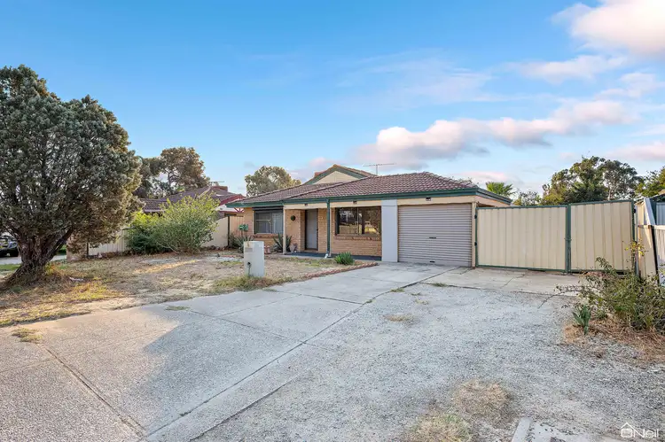 4 Whistler Green, Brookdale WA 6112