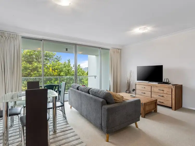 102/2 East Quay Drive, Biggera Waters QLD 4216