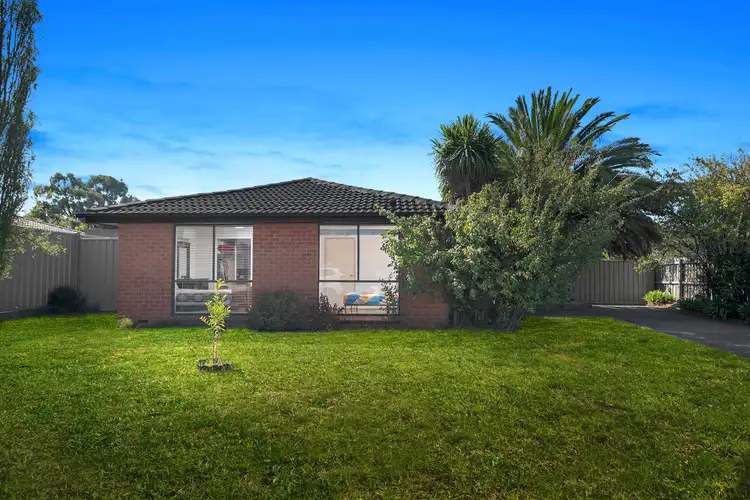 Second view of Homely house listing, 8 Enfield Place, Craigieburn VIC 3064