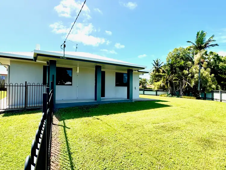 Fifth view of Homely house listing, 2 Hackett Court, Campwin Beach QLD 4737