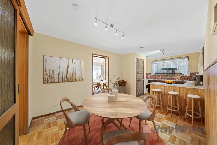 Sixth view of Homely house listing, 5 Bosco Close, Narre Warren VIC 3805