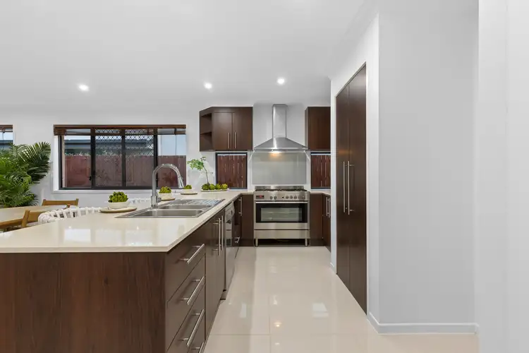 Fifth view of Homely house listing, 33 Worchester Cres, Wakerley QLD 4154