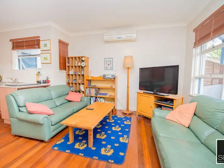 Fourth view of Homely unit listing, 4/25B Ullapool Road, Applecross WA 6153