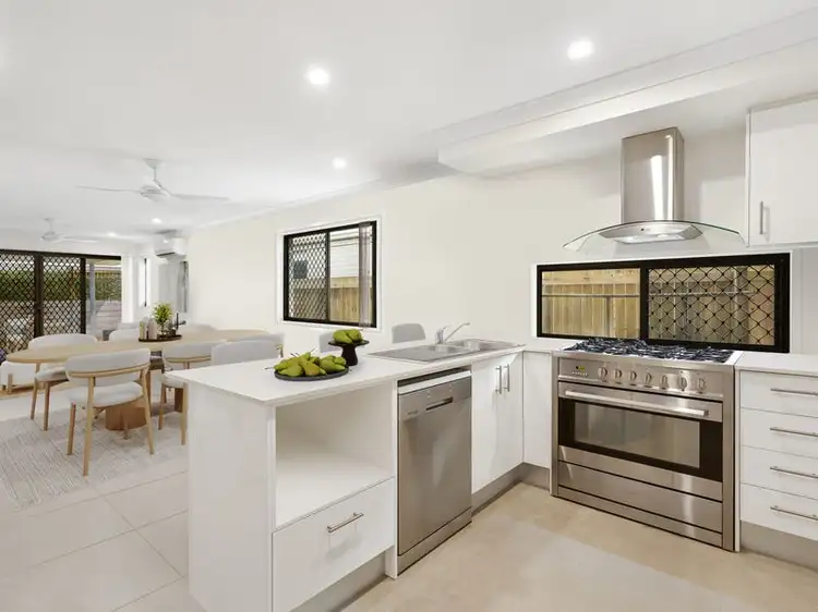 7 Chestnut Street, Bahrs Scrub QLD 4207