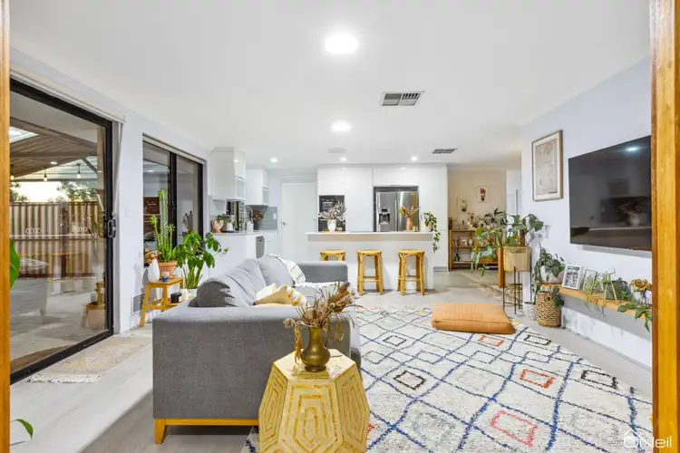 Sixth view of Homely house listing, 8 Butler Pass, Kelmscott WA 6111