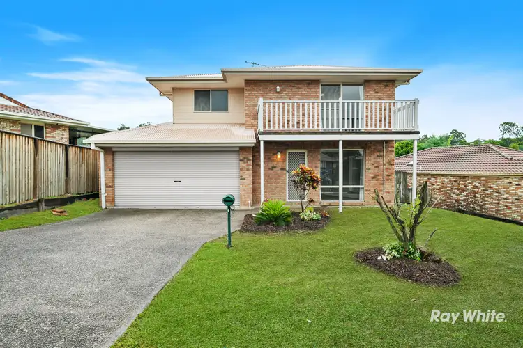 6 Eden Close