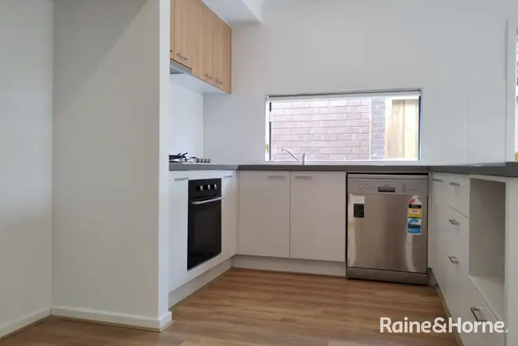 Fourth view of Homely house listing, 5 Homebush Esplanade, Fraser Rise VIC 3336