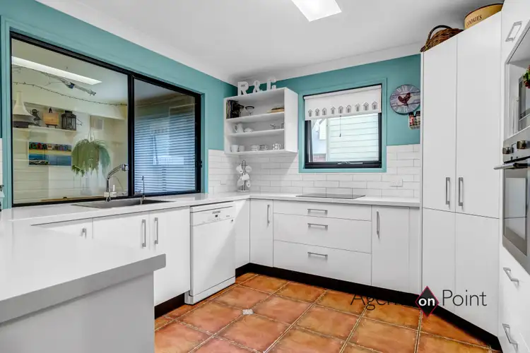 Sixth view of Homely house listing, 17 Aminya Street, Coochiemudlo Island QLD 4184