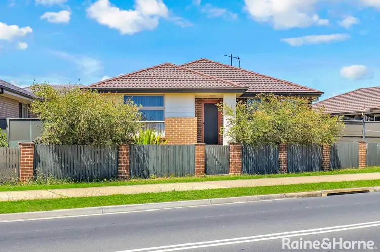15 Fenner Place, Ropes Crossing NSW 2760