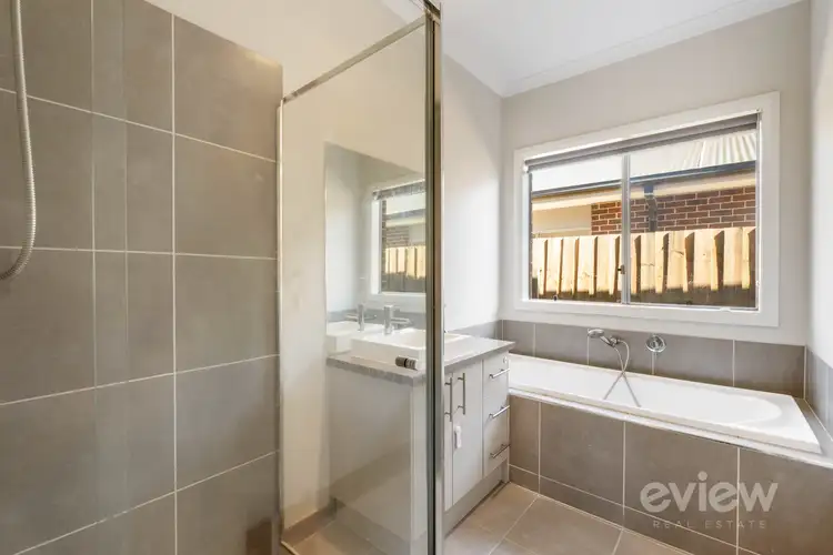 Seventh view of Homely house listing, 5 Flourish Way, Werribee VIC 3030