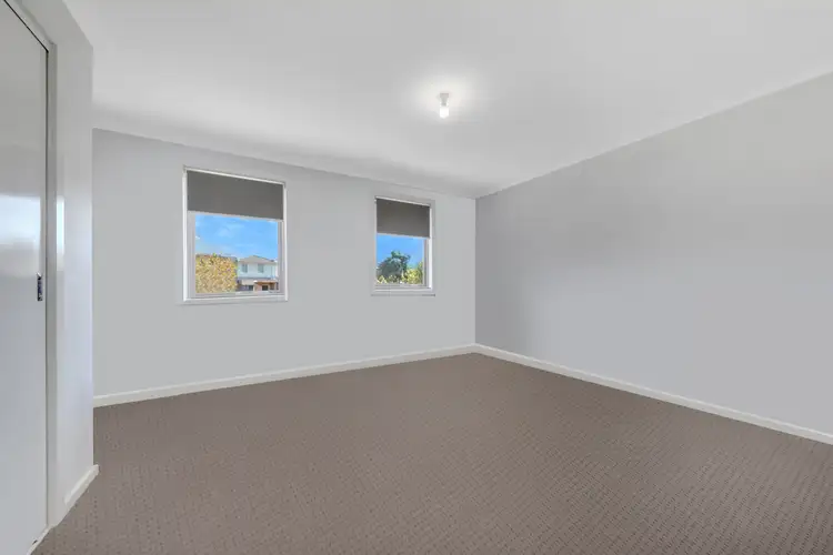 Sixth view of Homely townhouse listing, 31/1 Hyde Park Avenue, Craigieburn VIC 3064