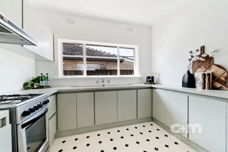 Fifth view of Homely house listing, 28 Sylvan Grove, Pascoe Vale VIC 3044