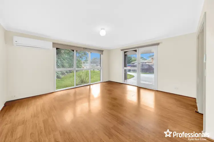 Fourth view of Homely house listing, 2 Raheen Place, Melton West VIC 3337