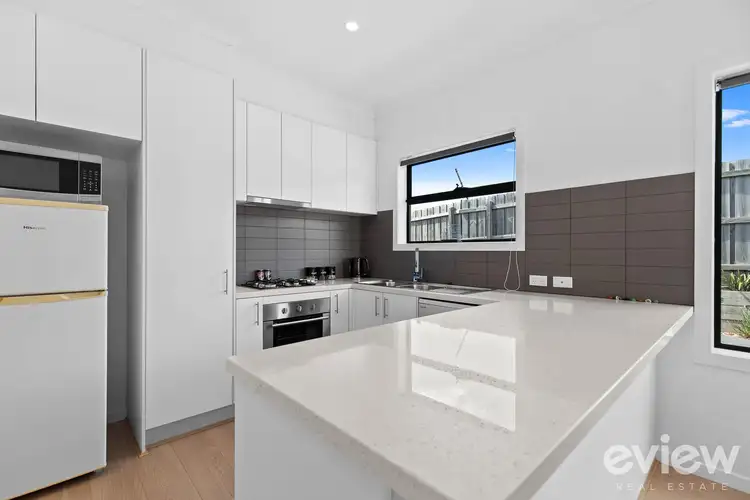 Third view of Homely unit listing, 2/195 Beach Street, Frankston VIC 3199