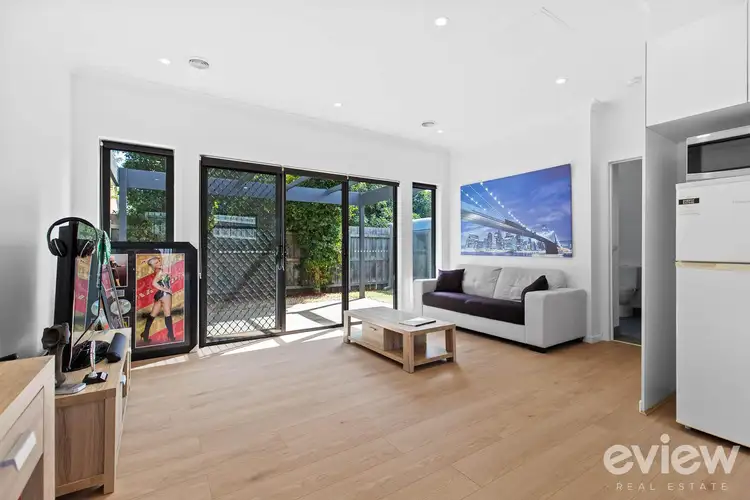 Fifth view of Homely unit listing, 2/195 Beach Street, Frankston VIC 3199