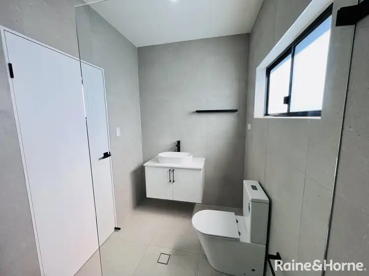 Fifth view of Homely unit listing, 50A Kurama Crescent, Whalan NSW 2770