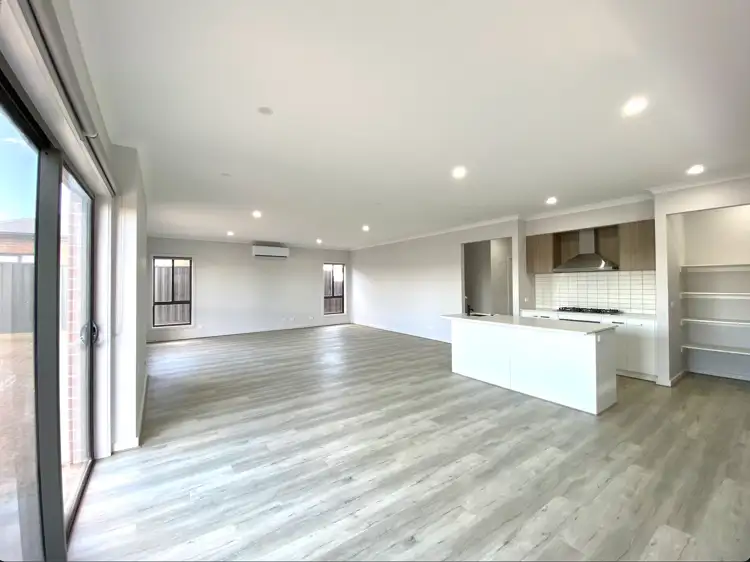 6b Aracar Street, Truganina VIC 3029