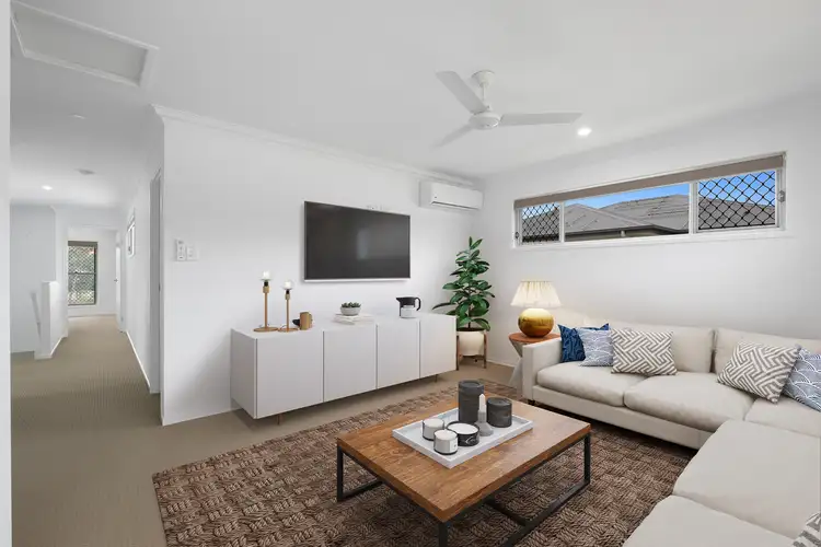Sixth view of Homely house listing, 4 Falcon Circuit, Springfield Lakes QLD 4300