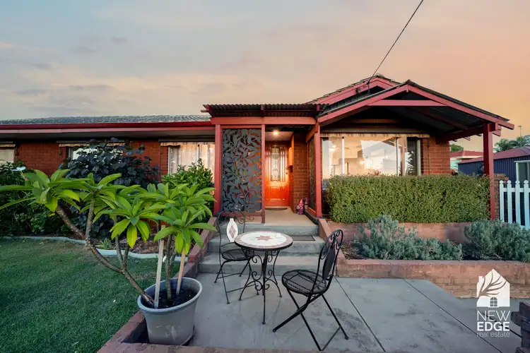 33 Merilee Terrace, Kelmscott WA 6111