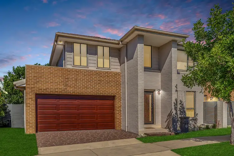 4 Portsmouth Circuit, Jordan Springs NSW 2747