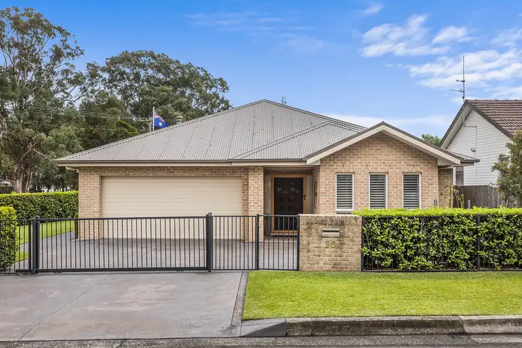 56 Deakin Street, Oak Flats NSW 2529