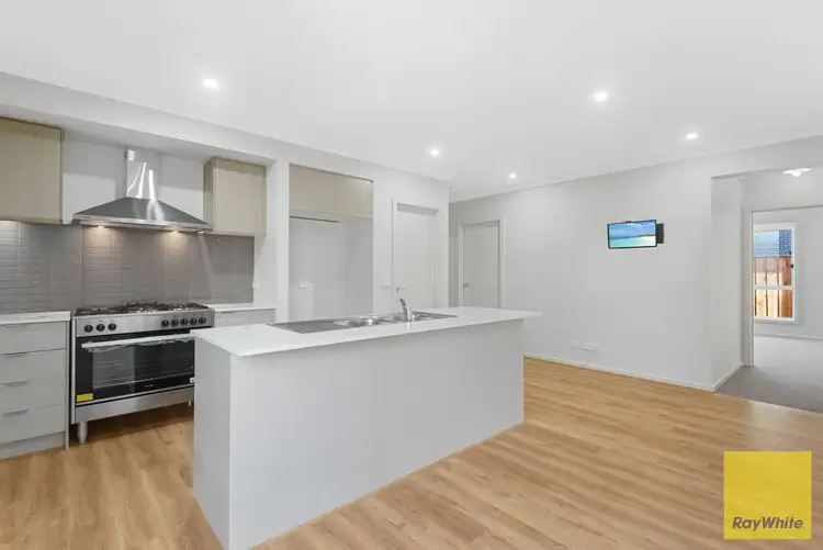 Fifth view of Homely house listing, 7 Becontree Grove, Werribee VIC 3030