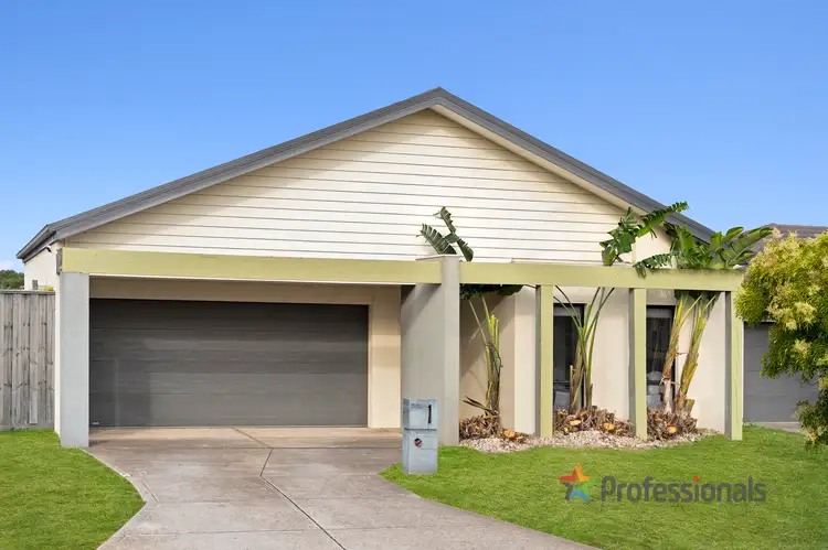 31 Belleville Close, Burnside Heights VIC 3023