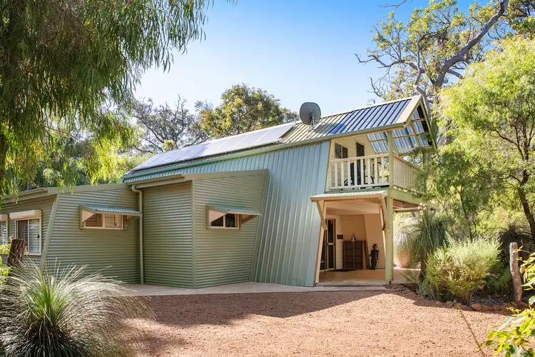 9 Fairlawn Place, Molloy Island WA 6290