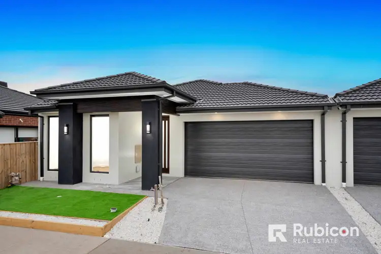 Main view of Homely house listing, 18 IMATRA LOOP, Tarneit VIC 3029