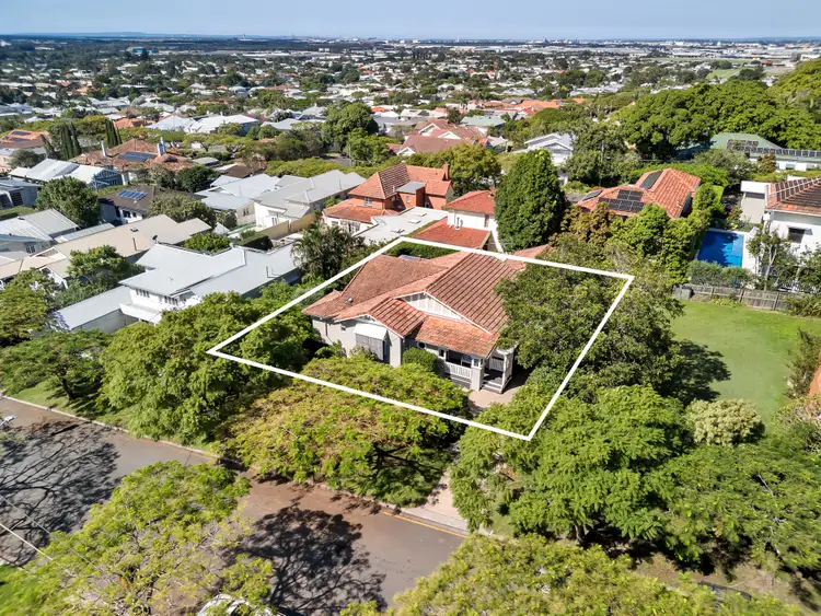 Second view of Homely house listing, 7 Enderley Avenue, Clayfield QLD 4011