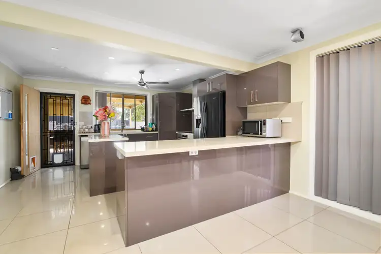 Fifth view of Homely house listing, 8 Walton Place, Minchinbury NSW 2770