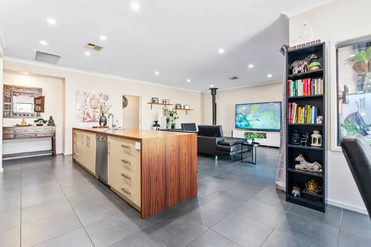 Fifth view of Homely house listing, 9 Elsie Drive, Strathalbyn SA 5255