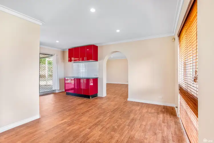 Sixth view of Homely house listing, 10 Taplow Court, Kelmscott WA 6111