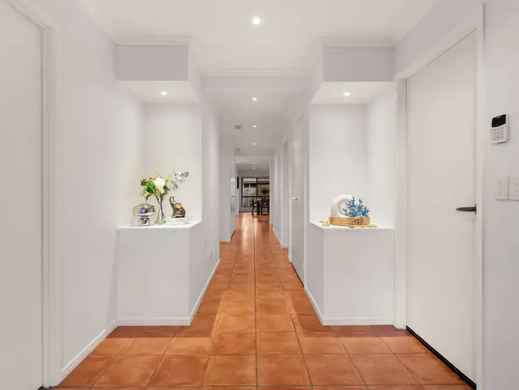 Third view of Homely house listing, 2 Eastridge Place, Kuraby QLD 4112