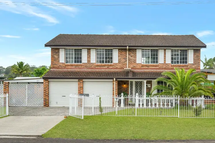 32 Panorama Parade, Berkeley Vale NSW 2261