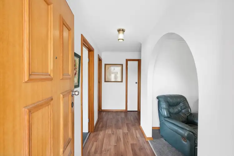 Second view of Homely house listing, 7 Warilda Crescent, Hallett Cove SA 5158