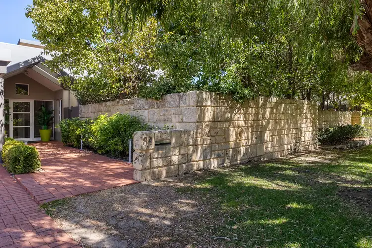 84 Viking Road, Dalkeith WA 6009