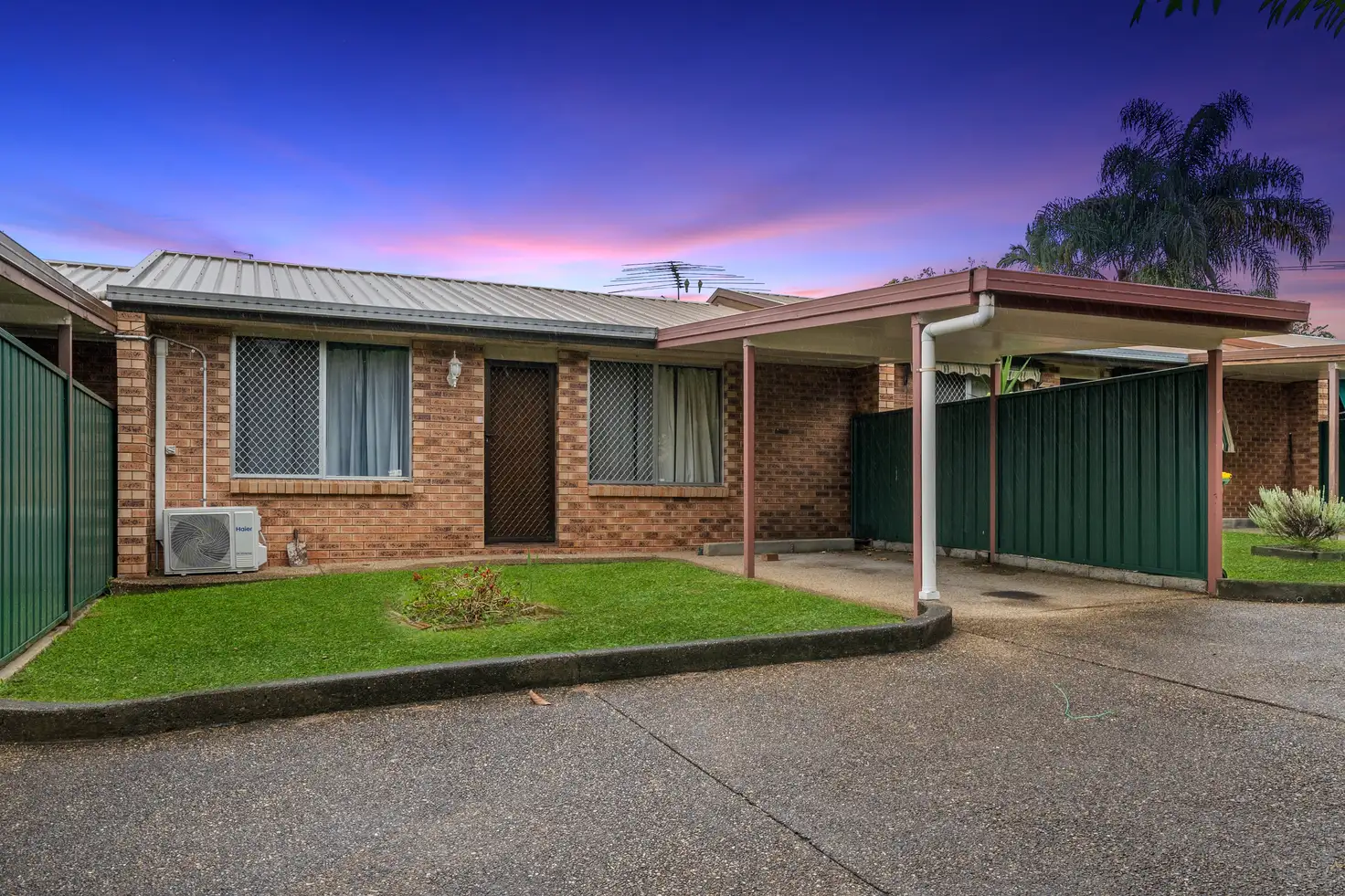 Main view of Homely unit listing, 2/7 Baldarch Street, Slacks Creek QLD 4127