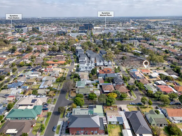 Fifth view of Homely house listing, 4 Dulcie Street, Sunshine VIC 3020