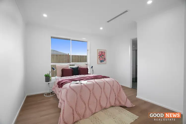Fourth view of Homely house listing, 32 Leeward Drive, Tarneit VIC 3029